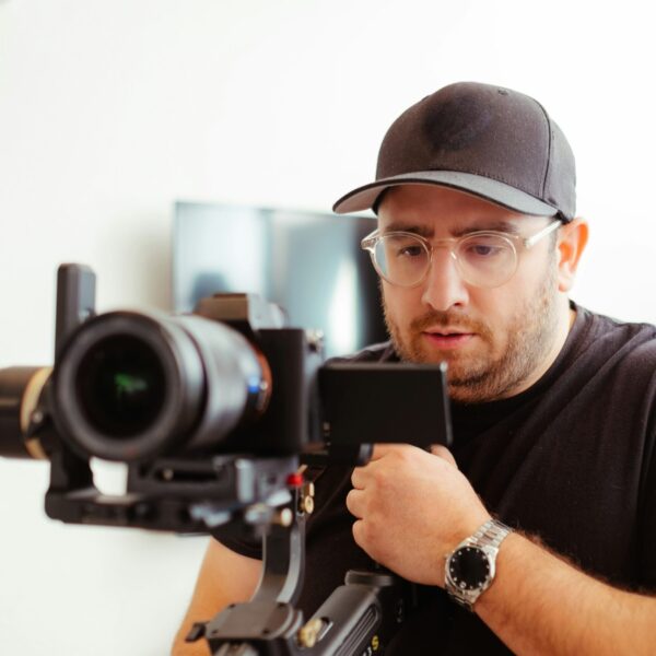 wesley-tingey-LOCU1-ska-c-unsplash